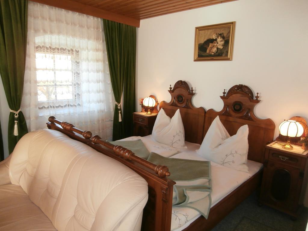 Gasthof Zum Loewen Sankt Jakob im Lesachtal Buitenkant foto